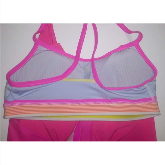 Lululemon Amped Up Tank - Picture 8 of 9